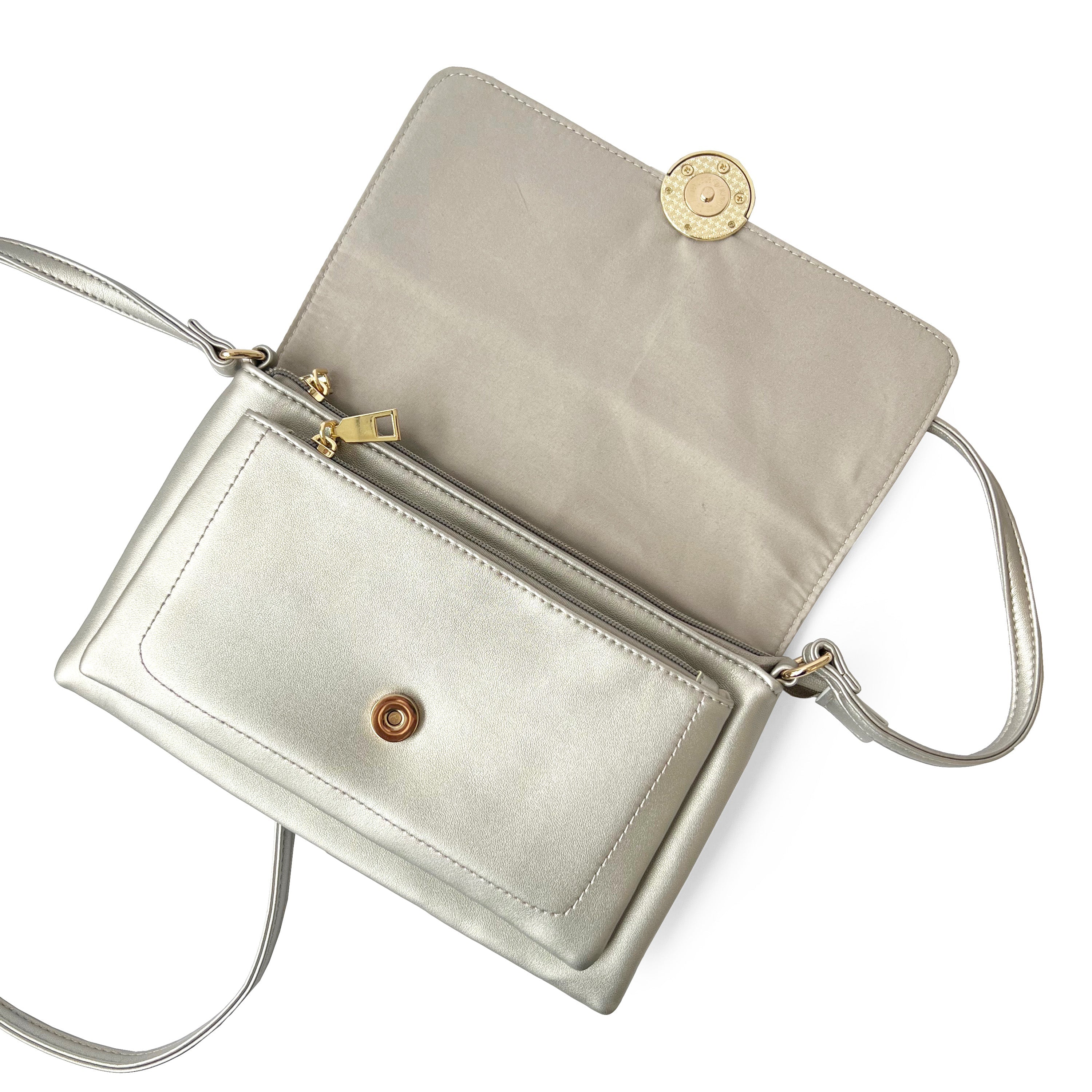 Crossbody with Round Ornament